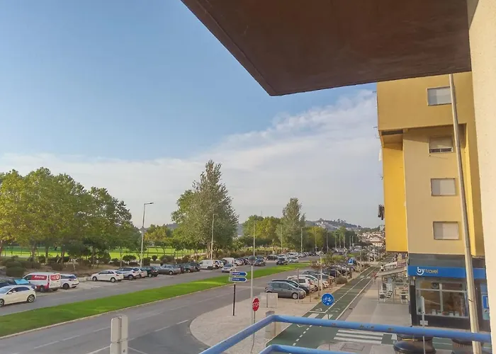 Parque 1 - Al Апартаменты Торреш-Ведраш